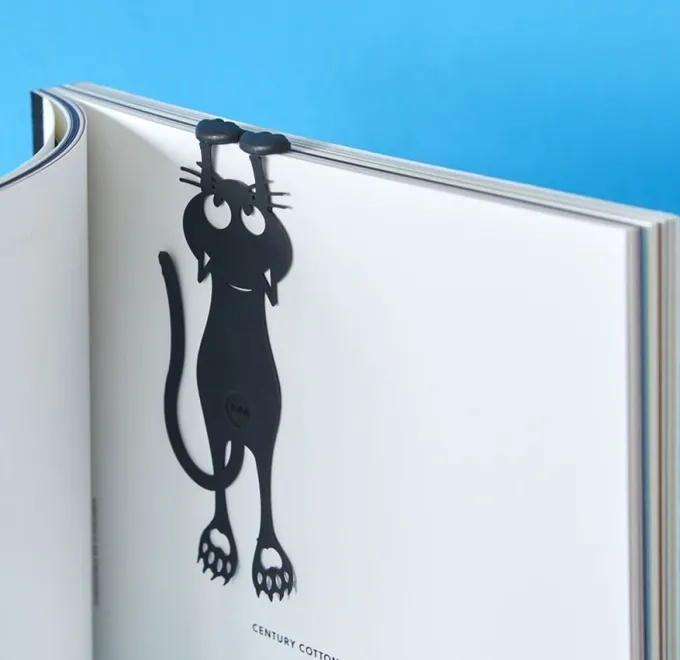 Balvi Boekenlegger nieuwsgierige kat
