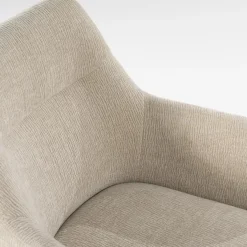 By Boo Eettafelstoel Bliss met armleuning - taupe