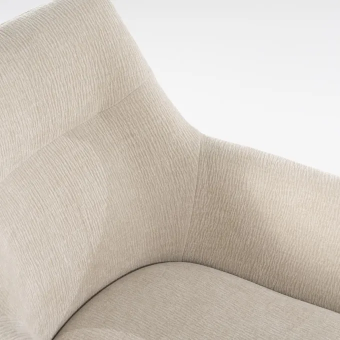 By Boo Eettafelstoel Bliss met armleuning - beige