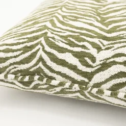 By Boo Kussen Tigra 45x45 cm - groen