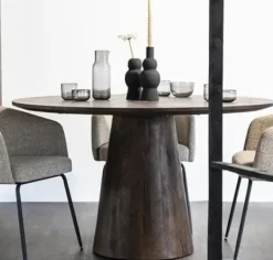 Eleonora Eettafel Aron rond 130 - bruin