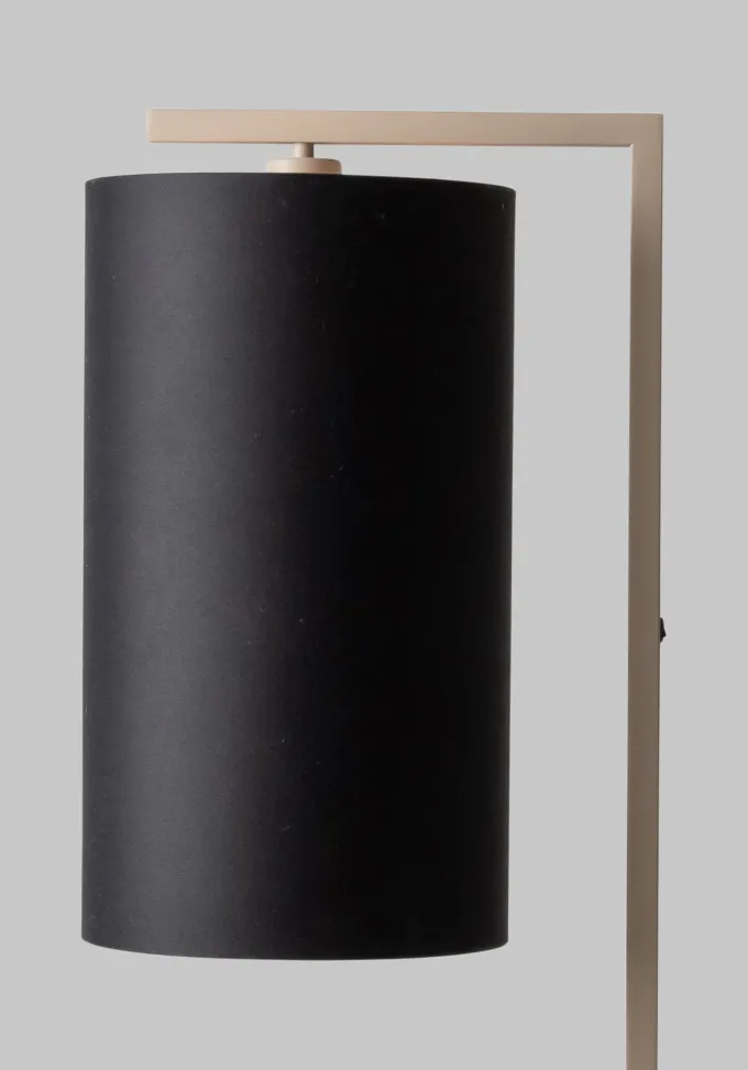 it's about RoMi Vloerlamp Boston zand/kap 2545 zwart