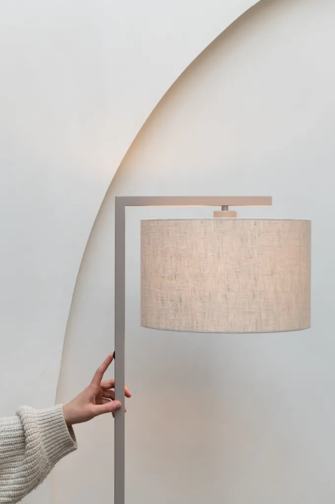 it's about RoMi Vloerlamp Boston zand/kap 3220 linnen donker