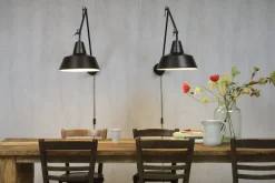 it's about RoMi Wandlamp ijzer Chicago h.80cm/l.60-130cm mat zwart