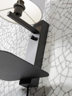 it's about RoMi Wandlamp ijzer Florence E14 met plank+usb incl. dimmer d. linnen