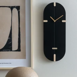 Karlsson Wandklok Oxford ovaal - zwart