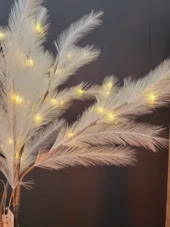 Light en Living Ornament LED 110 cm FEATHER wit