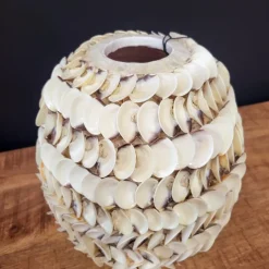Light en Living Vaas deco SARRIA Ø26 x 27 bamboo + schelp creme