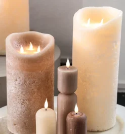 PTMD LED-kaars rustiek beige 30 cm hoog met 3 bewegende vlammetjes