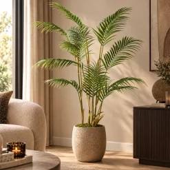 PTMD Palmboom groen in zwarte plastic pot - 148 cm hoog