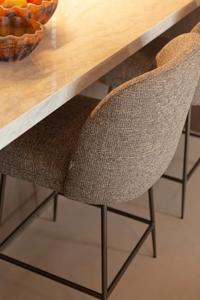 Richmond Interiors Counterstoel Pullitzer bruin tweed