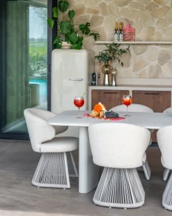 Richmond Interiors Outdoor eettafel Senza licht beige 220