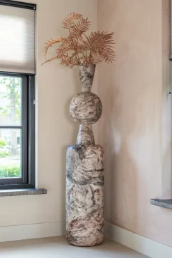 Richmond Interiors Pilaar Mady beige