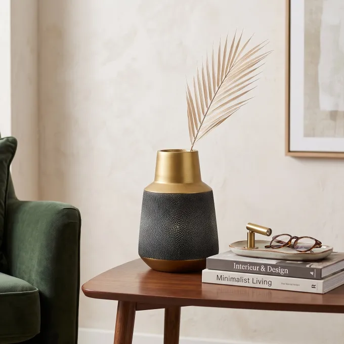 Richmond Interiors Vaas Hugo goud - Richmond Interiors