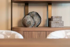 Richmond Interiors Vaas Mara antiek brons klein
