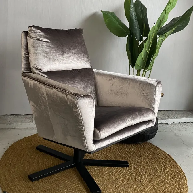 Wildeboer & v/d Weide Fauteuil Donna - Draaibare fauteuil met optimaal comfort