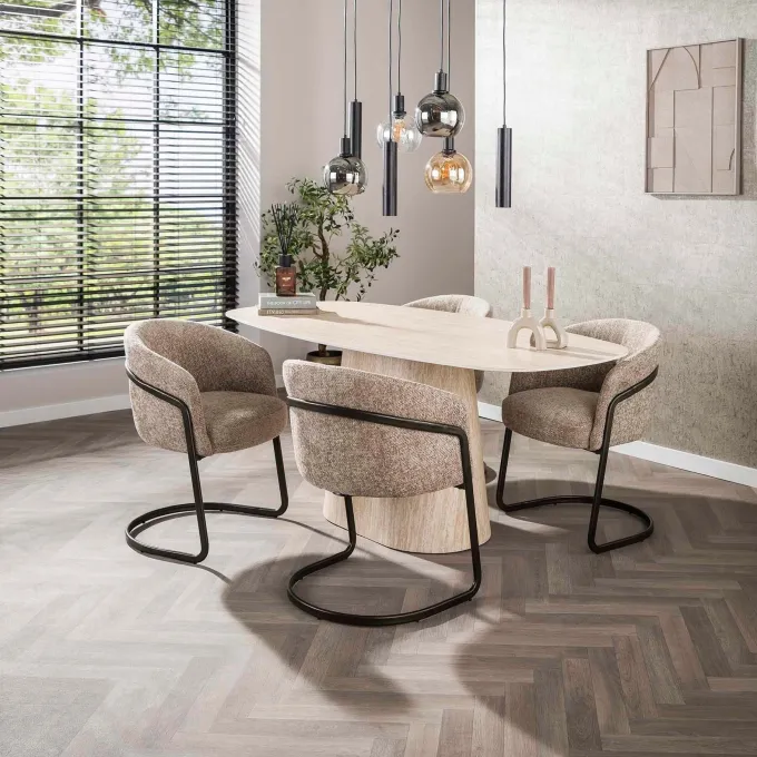 WoonStijl Eettafel Centro 180